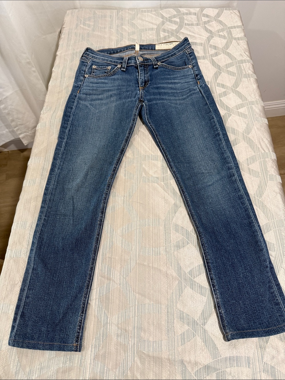 Rag & Bone capri skinny jeans